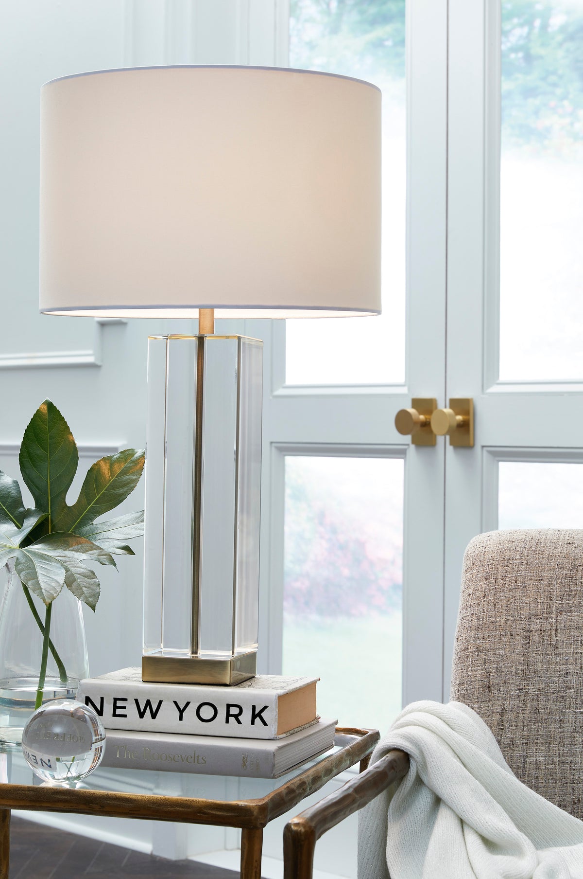 Misty Valley Teelsen Clear/Gold Finish Contemporary Table Lamp