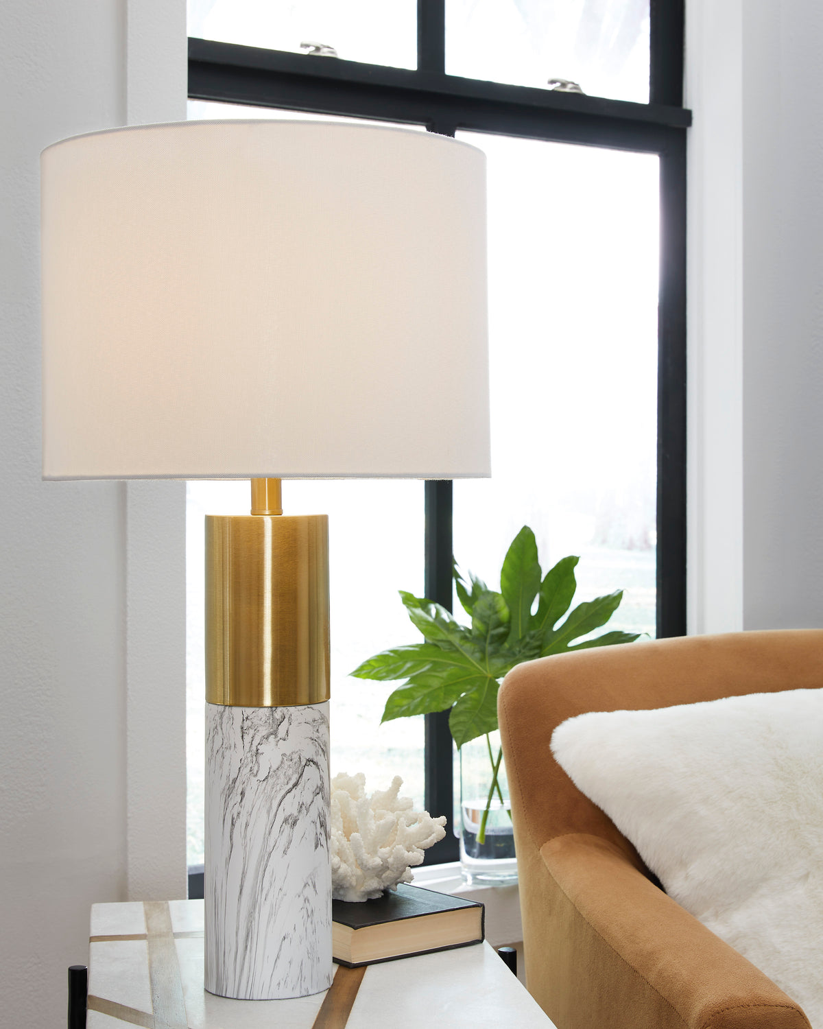Misty Valley Samney Gold Finish/White Contemporary Table Lamp (Set of 2)